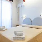 Hotell Florida Park 3*